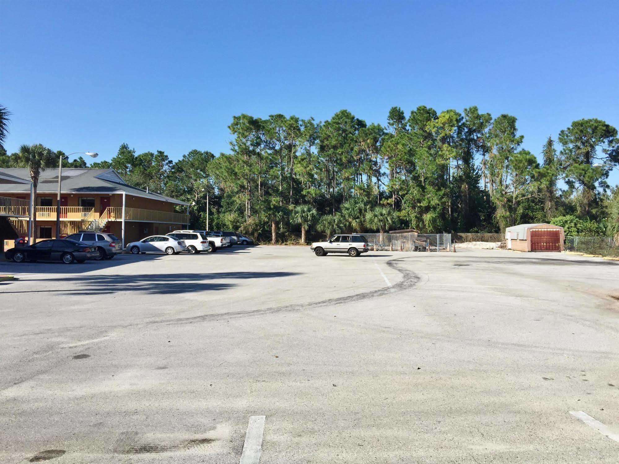 Country Hearth Inn- Kissimmee Exterior foto